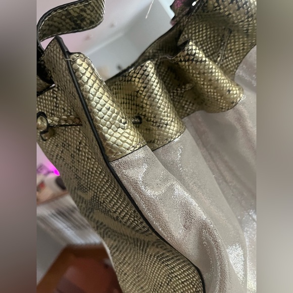 Silver metallic and snakeskin Anthropologie bag - Picture 5 of 7